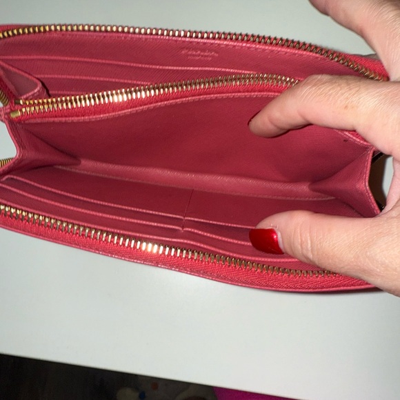 PRADA
Dark Pink Saffiano Leather Zip Wallet-Full Inclusion - Picture 5 of 10